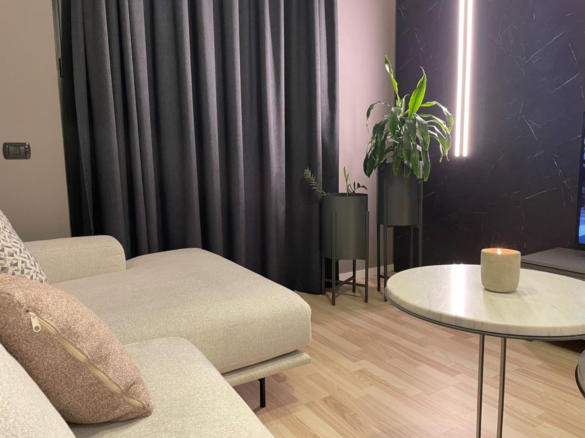 Tirana Lux Apartments エクステリア 写真