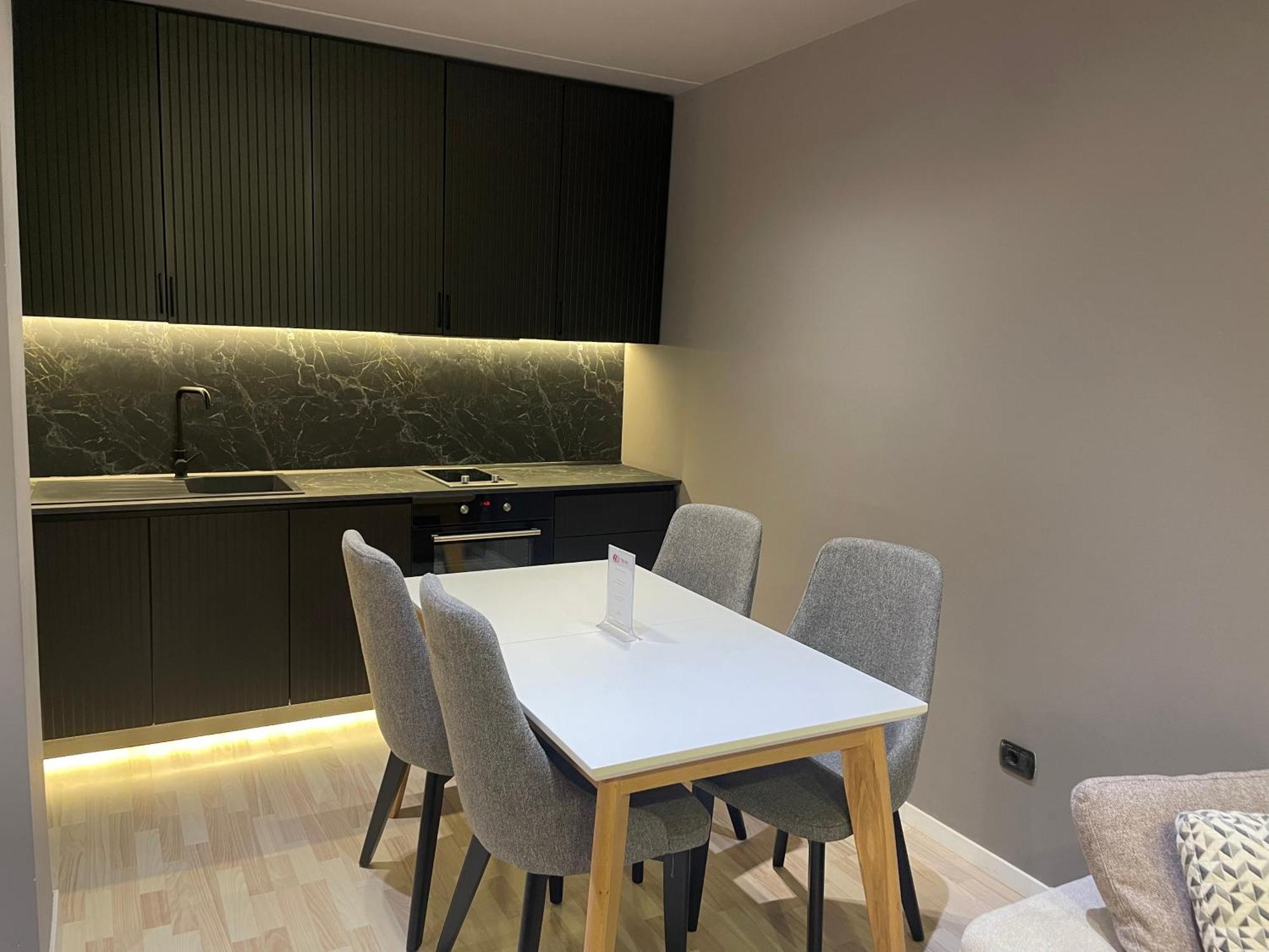 Tirana Lux Apartments エクステリア 写真