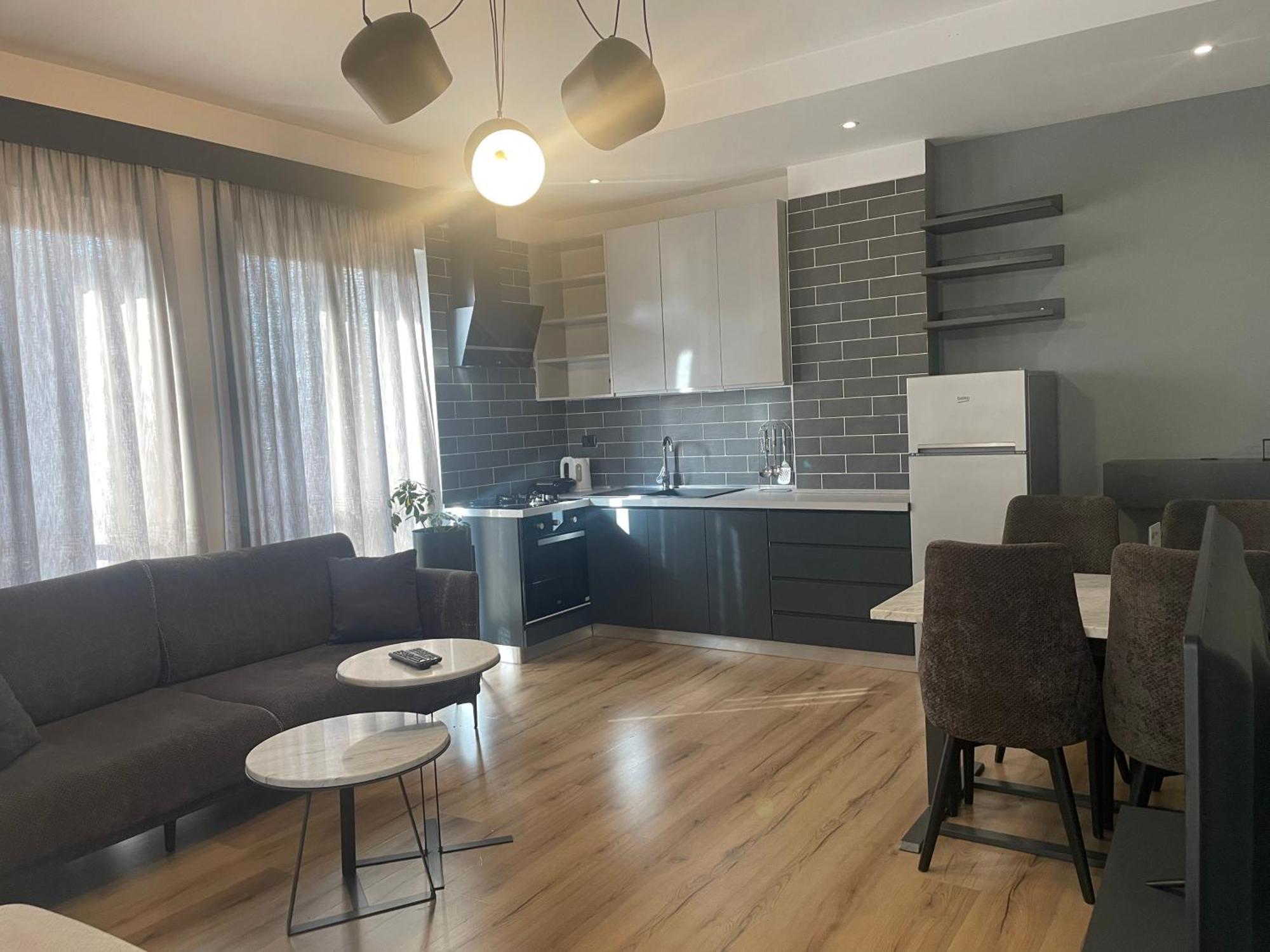 Tirana Lux Apartments エクステリア 写真