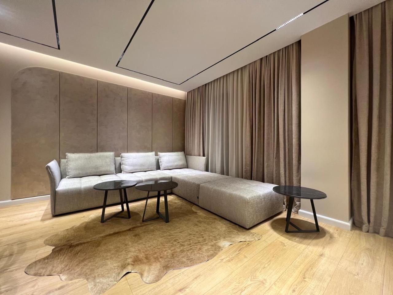 Tirana Lux Apartments エクステリア 写真